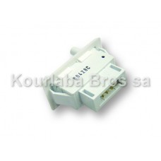 Proximity switch / 4 Contacts  / 2 Lines